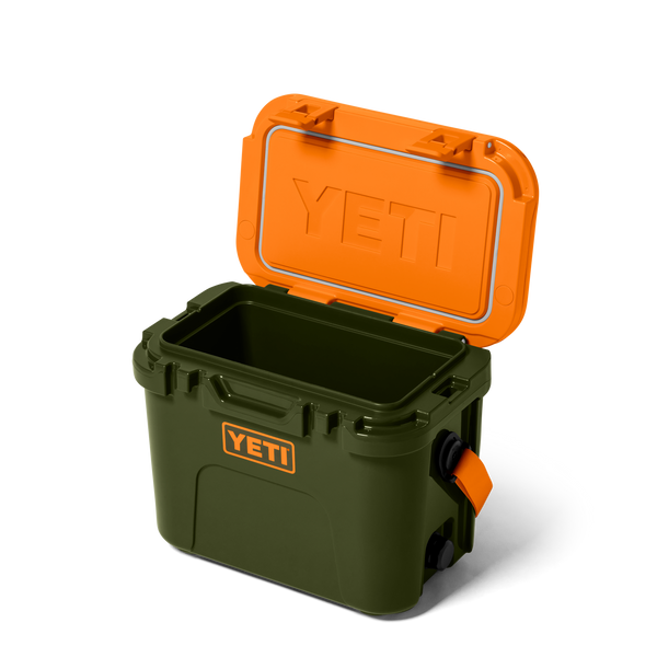 YETI Roadie® 15 Cool Box – Olive / King Crab Orange