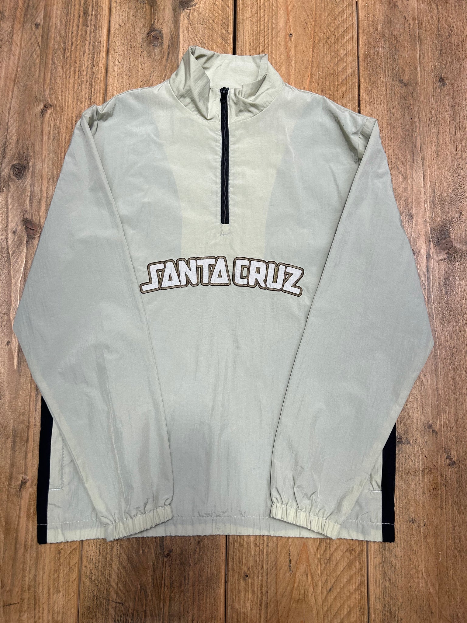 Santa Cruz Arch Strip Lightweight Jacket Cream Size M Sample 50% Off Sale
