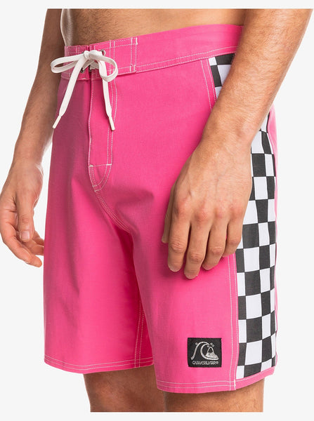 Quiksilver Echo Beach Arch 18" Board Shorts for Men Size 30 Pink EQYBS04515