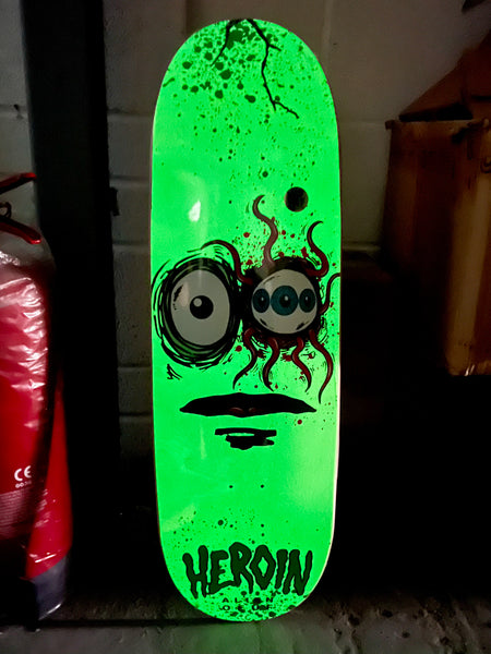 Heroin skateboard deck Space Egg 3 10"