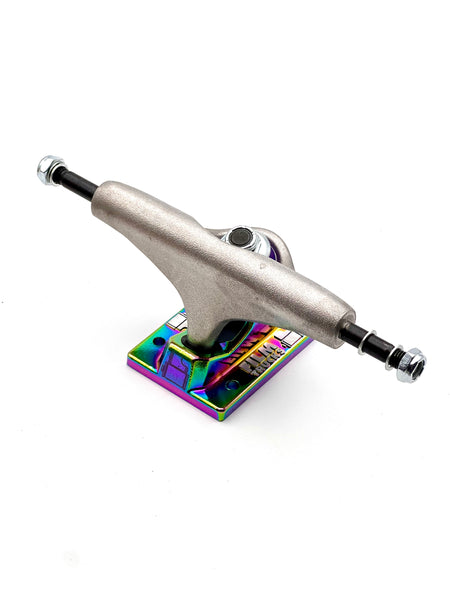 Film skateboard trucks 'Petrol' (x2) size 5.5" (size board 8.375" to 8.5")