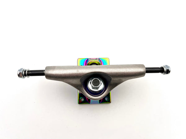 Film skateboard trucks 'Petrol' (x2) size 5.00" (size board 7.75" to 8.0")