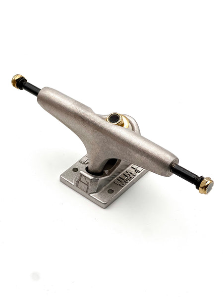 Film skateboard trucks Raw (x2) size 5.25" (size board 8" to 8.375")