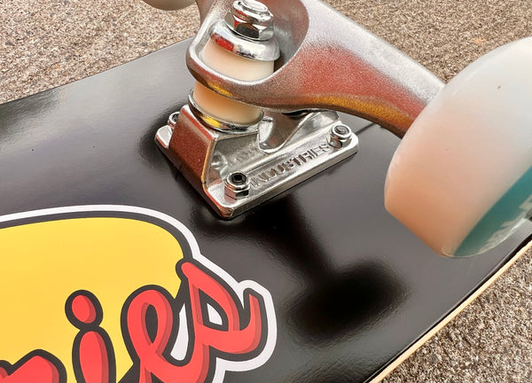 World Industries skateboard complete Oval Logo 8.0"