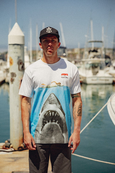 Dark Seas x Jaws Movie Poster Tee shirt white 304000511J