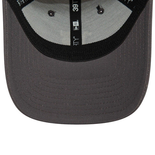 New Era 39Thirty Manchester United Seasonal Dark Grey / Light Cream 60564620