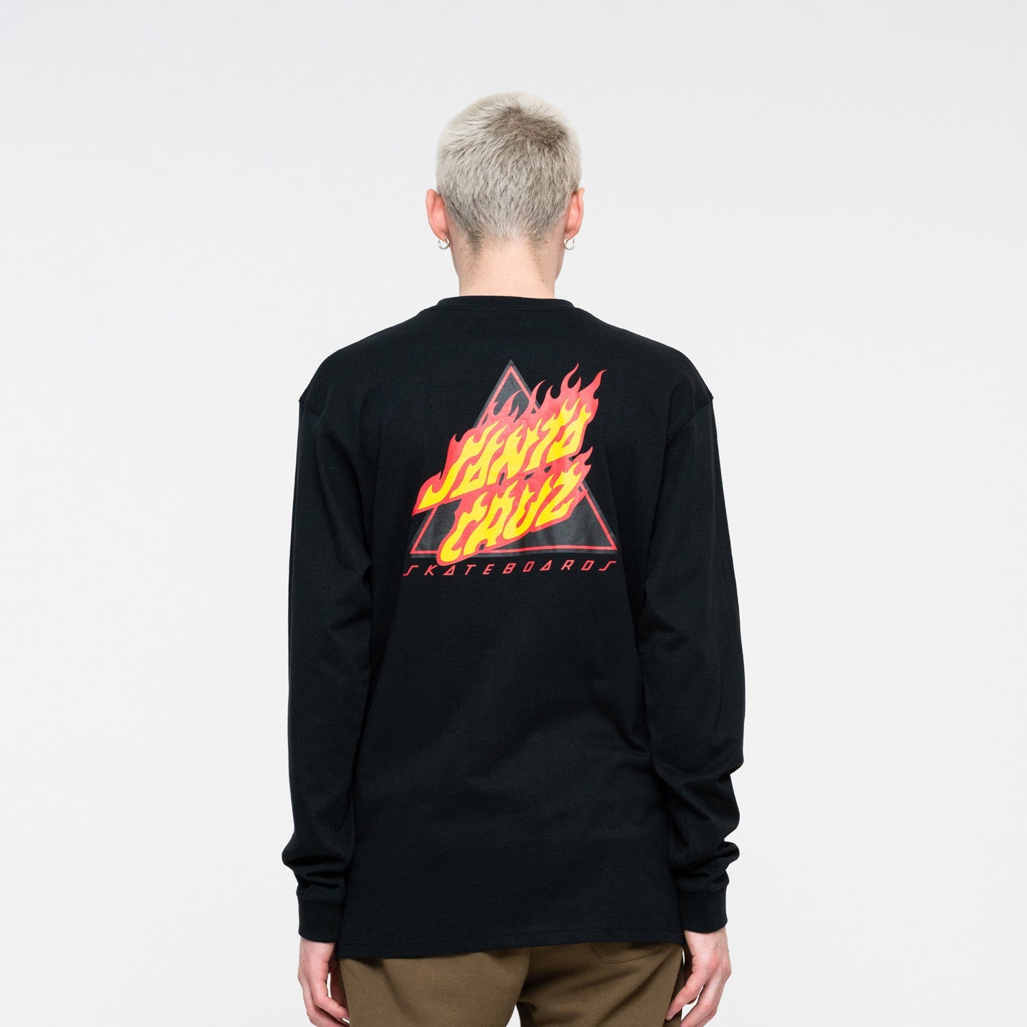 Santa Cruz  Flamed Not A Dot L/S T-Shirt Black Sample 50% OFF