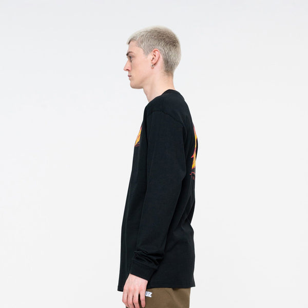 Santa Cruz  Flamed Not A Dot L/S T-Shirt Black Sample 50% OFF