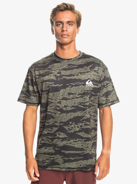 Quiksilver Comp Logo Surf T-Shirt for Men UPF 50 Medium SEQYWR03365