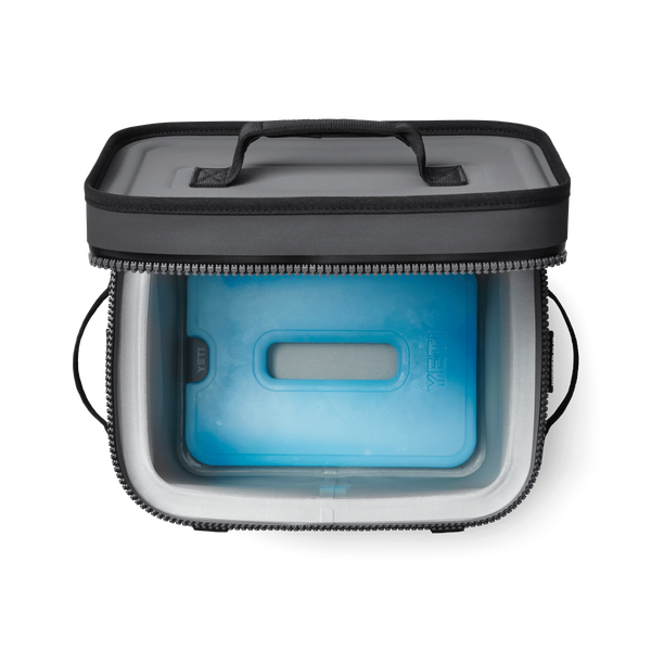 Yeti ice Sheet Clear Large