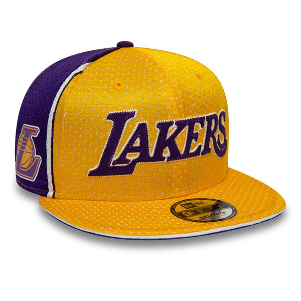 New Era 9Fifty Cap Los Angeles Lakers Jersey Hook Snapback Yellow 11926430