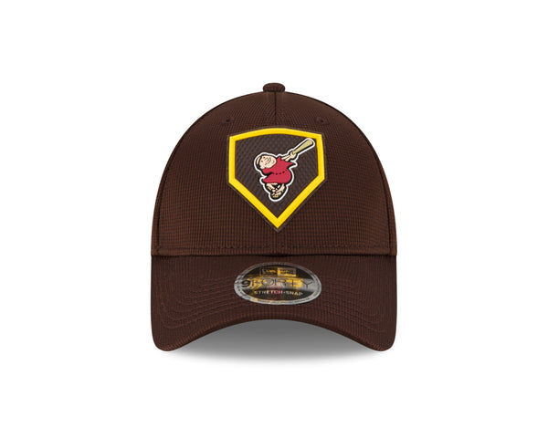 New Era 9Forty Cap San Diego Padres Clubhouse On Field Brown 60104304