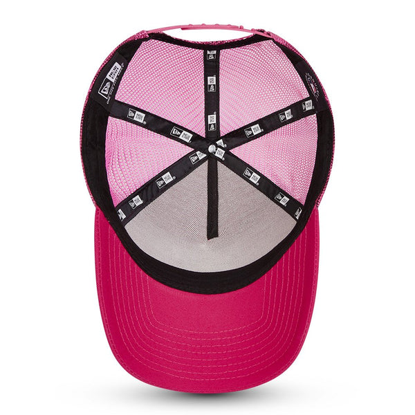 New Era New York Yankees Tonal Mesh Trucker Cap Pink 60112708