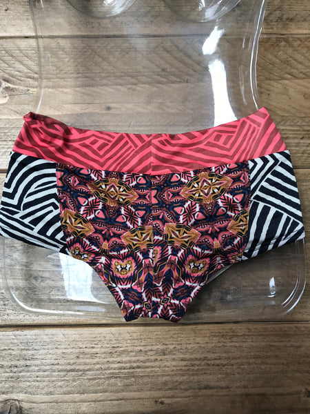 Billabong Womens Bikini Bottoms, Size Small, £24.95