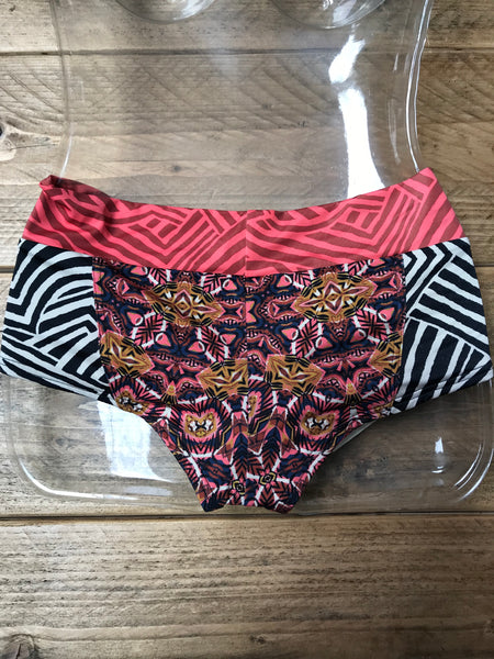 Billabong Womens Bikini Bottoms, Size Small, £24.95