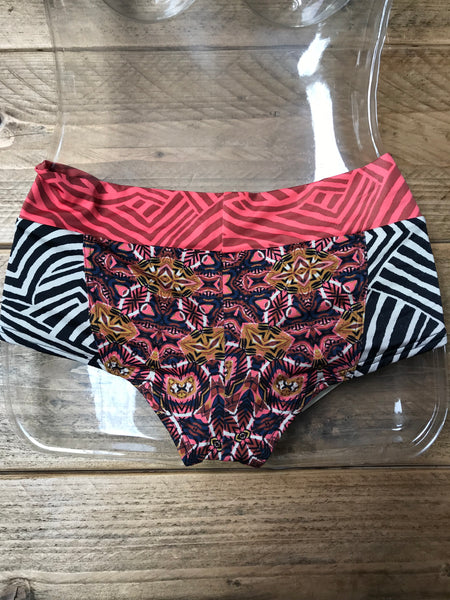 Billabong Womens Bikini Bottoms, Size Small, £24.95