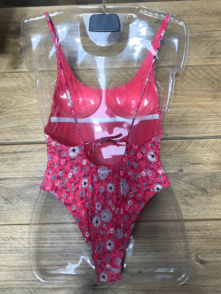 Billabong One Piece swimsuit, Size Small, £39.95 H3SW01