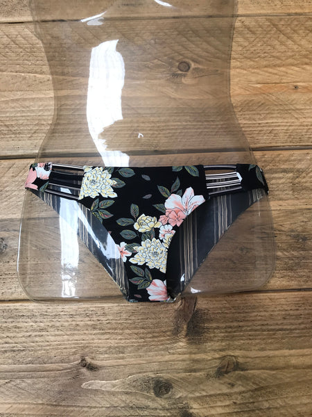 Billabong Womens Bikini Bottoms, Size Small, £14.95