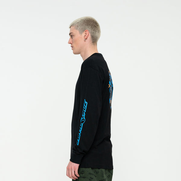 Santa Cruz  Shark Trip L/S T-Shirt Black Sample 50% OFF