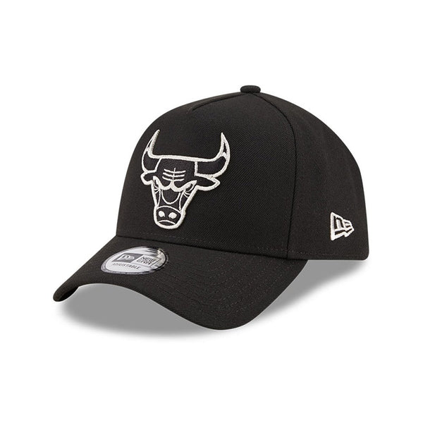 New Era Chicago Bulls Gold Logo Black 9Forty A-Frame Cap 60184632