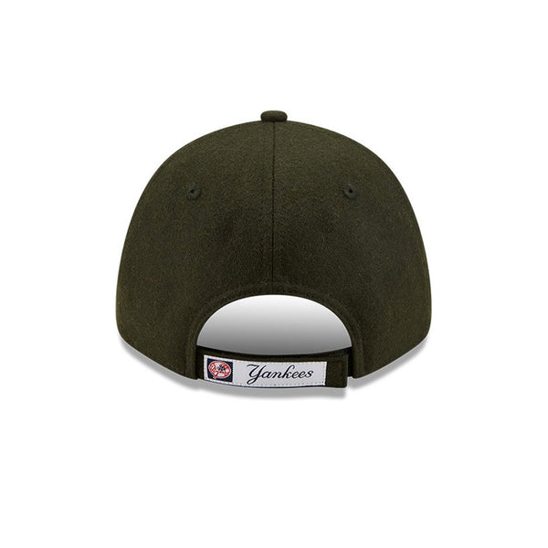 New Era New York Yankees The League Winterised Khaki 9Forty Cap 60184871
